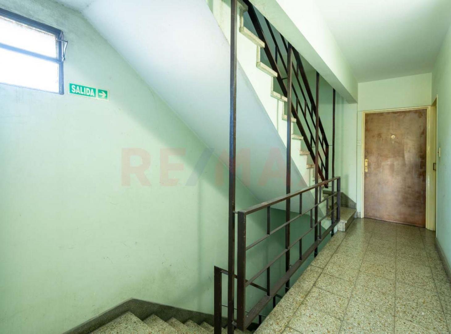 Foto de DEPTO 3 DORMIS, SAN MARTIN CENTRO, PISO ALTO!!, imagen 2