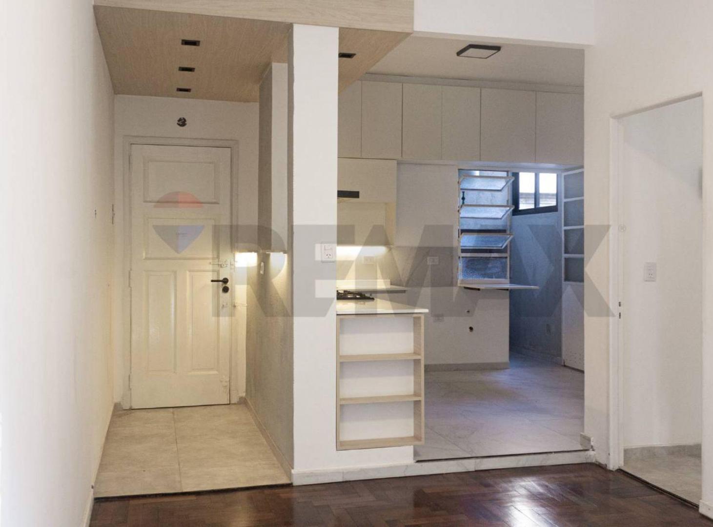 Foto de VENTA Departamento tipo PH 3 amb LINIERS, imagen 5