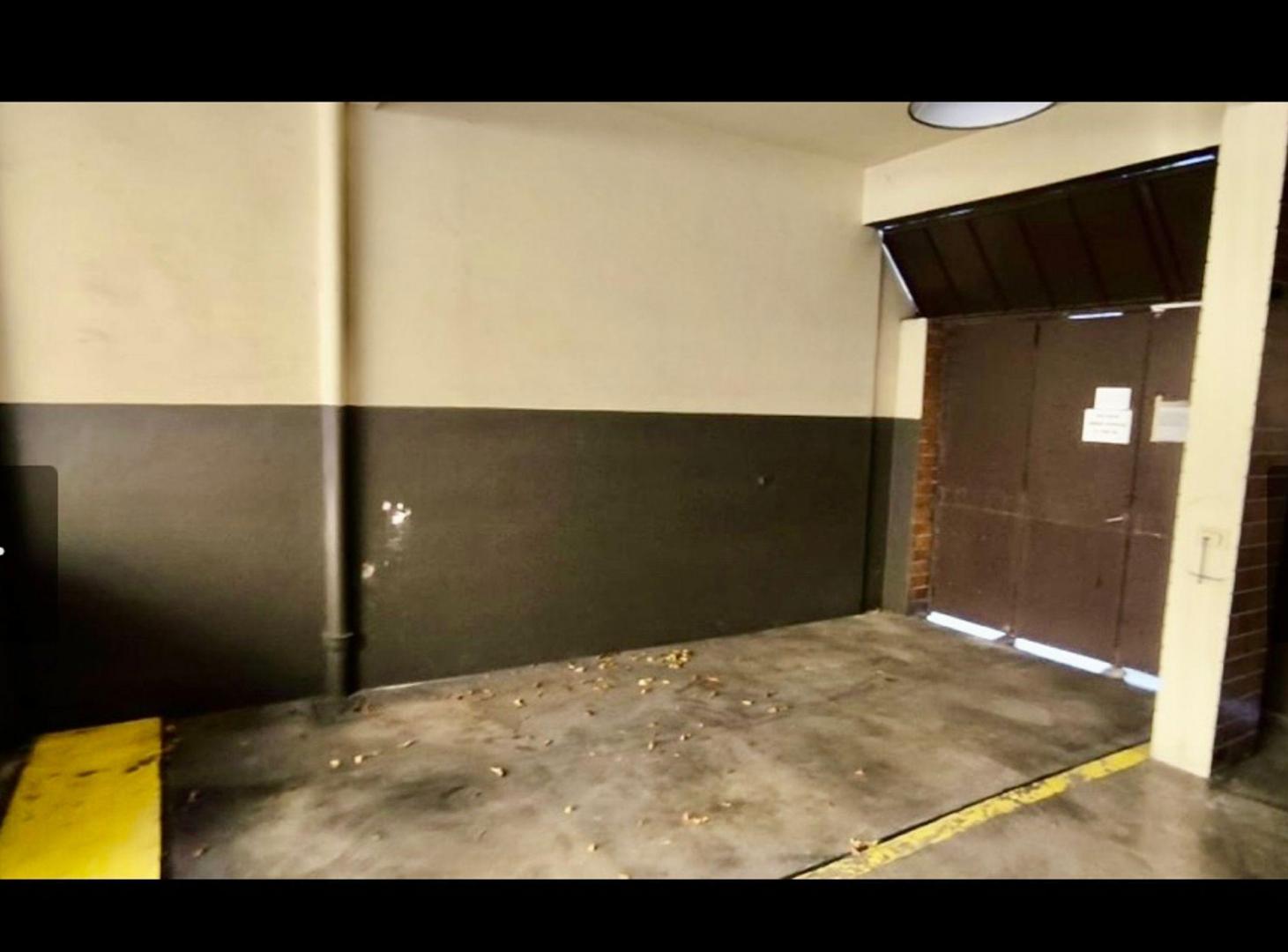 Foto de VENTA COCHERA PORTON EXCLUSIVO ACCESO CALLE /ONCE, imagen 2