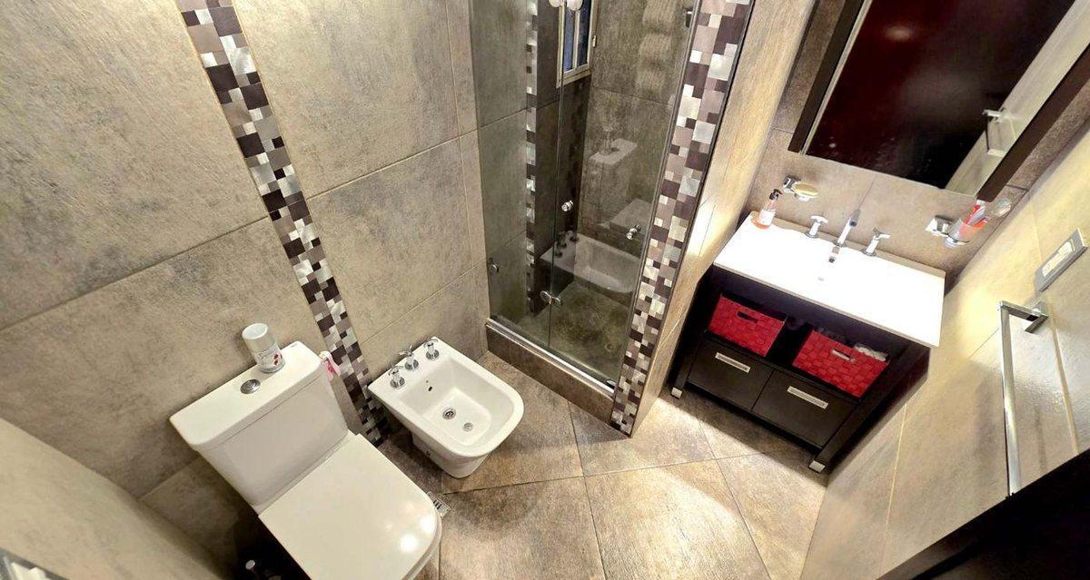 Foto de VENTA CASA 4 AMB PISCINA GALERIA NUEVA MARTINEZ, imagen 4