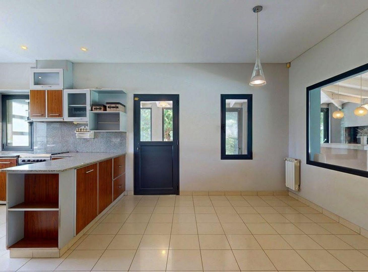 Foto de Venta casa Ombues de Husdson Impecable, imagen 1