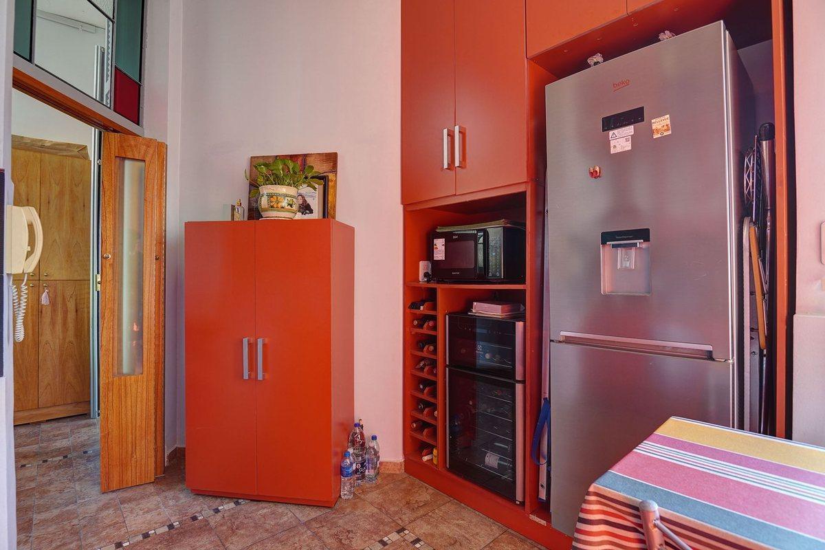 Foto de VENTA DEPARTAMENTO 4 AMBIENTES RECICLADO SAN TELMO, imagen 4