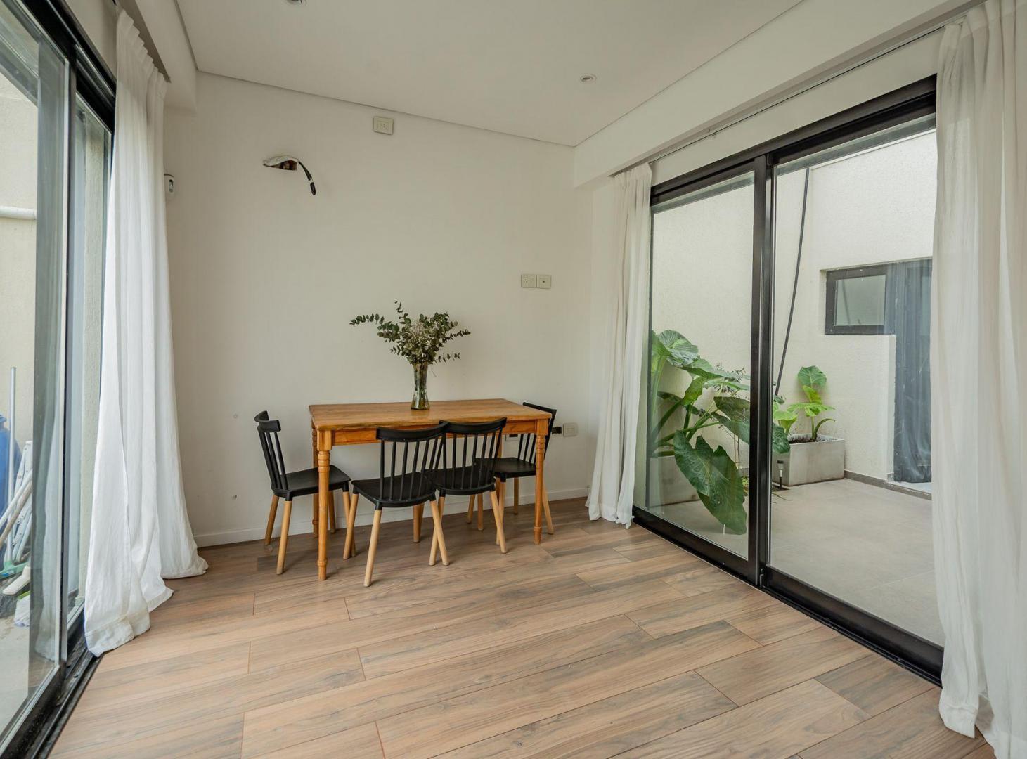 Foto de VENTA CASA 5 AMB A ESTRENAR C/PILETA - ALDO BONZI, imagen 4