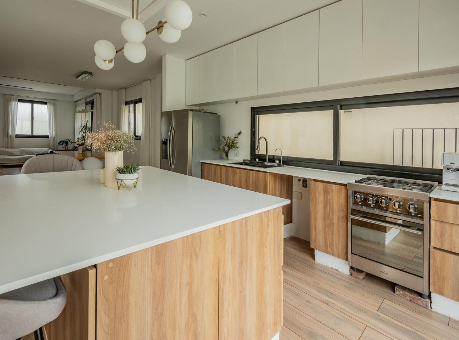 Foto de VENTA CASA 5 AMB A ESTRENAR C/PILETA - ALDO BONZI, imagen 2
