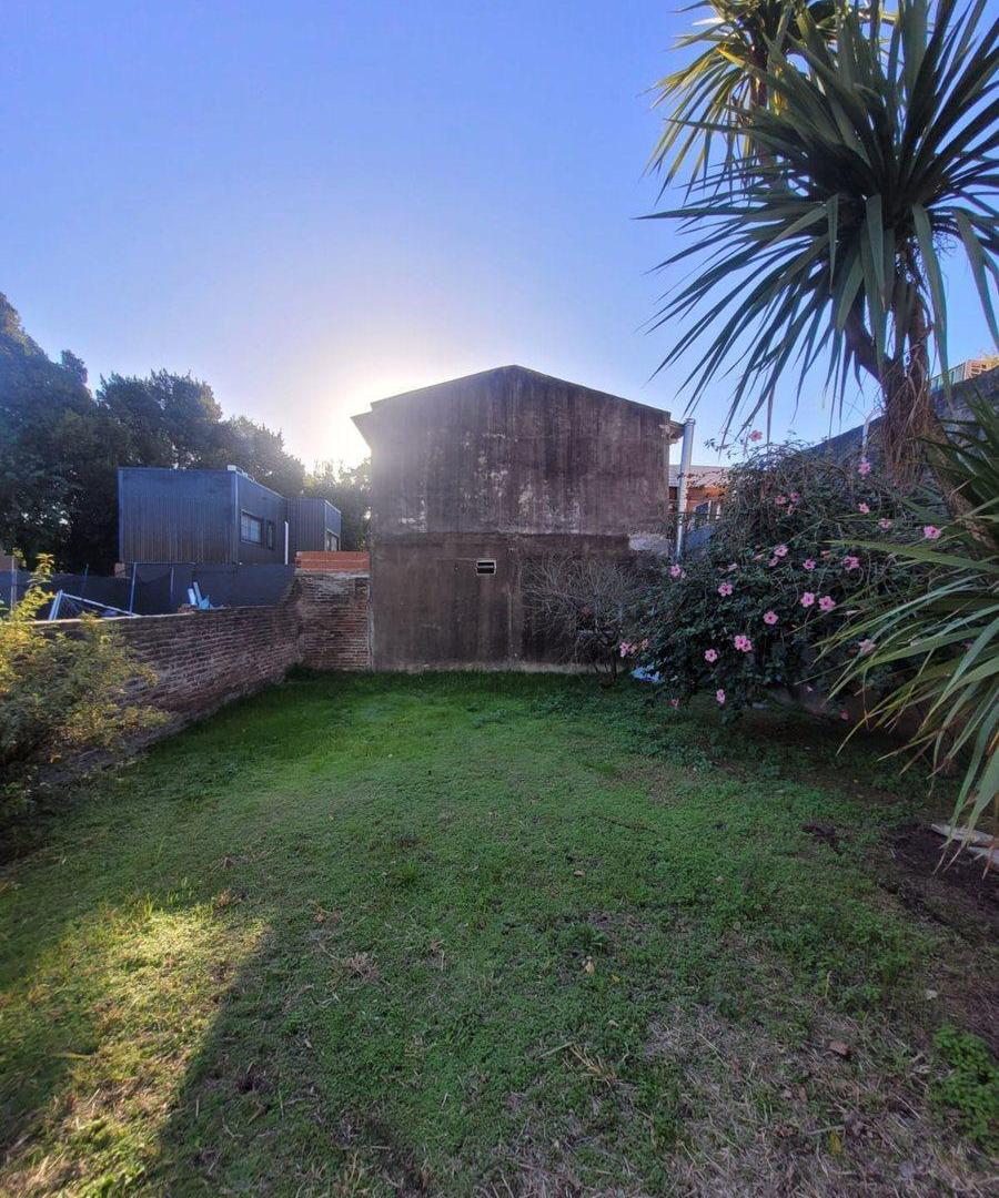 Foto de Oportunidad casa lote propio a refaccionar, imagen 1