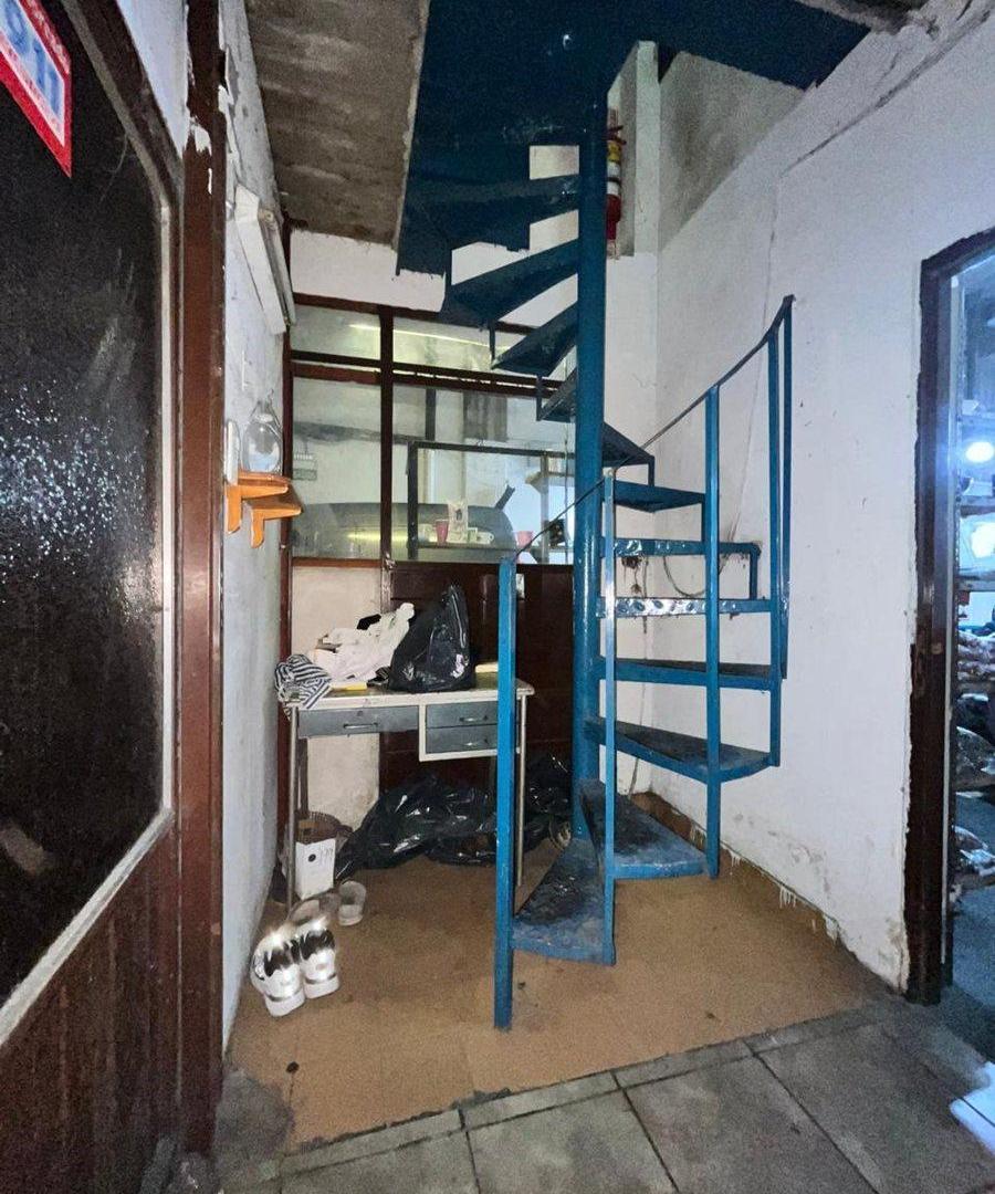 Foto de Venta Galpón, local, Deposito y CASA en CABA, imagen 1