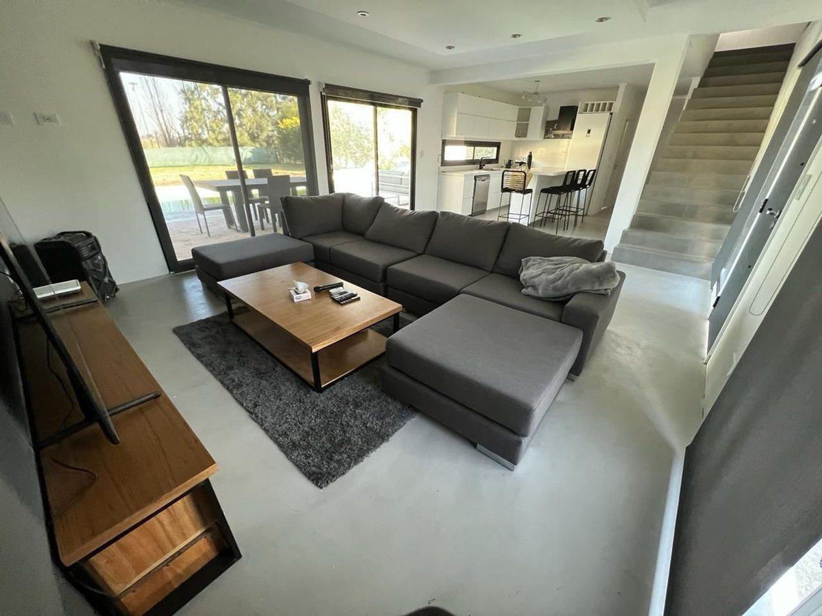 Foto de Casa 4 Amb Lagos San Eliseo pileta y jardin, imagen 5