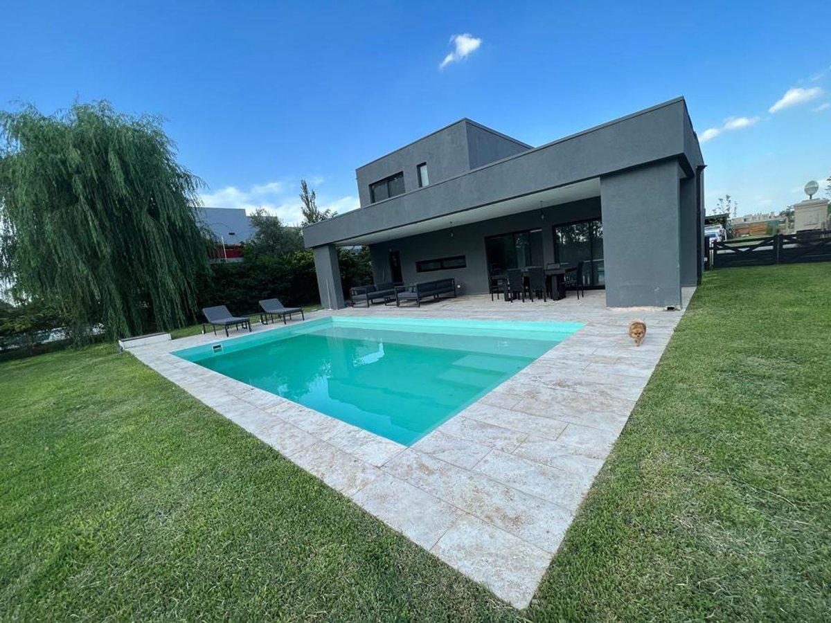 Foto de Casa 4 Amb Lagos San Eliseo pileta y jardin, imagen 4