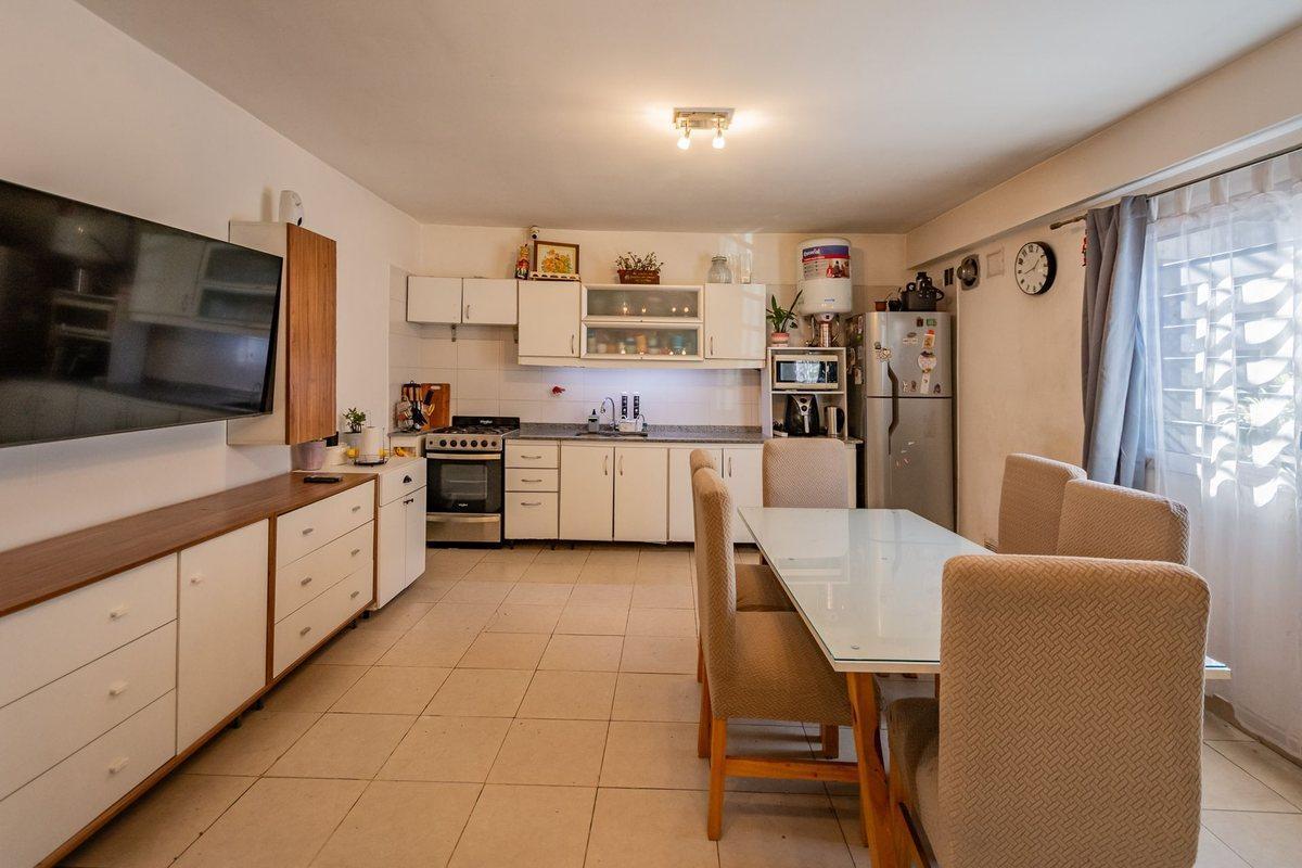 Foto de PH 3 AMBIENTES EN VENTA EN SAN ANDRÉS, BUENOS AI, imagen 1
