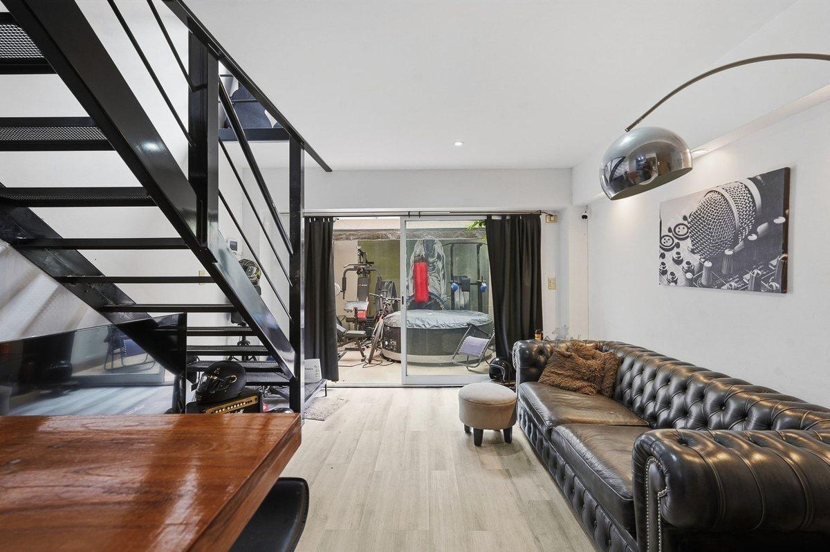 Foto de VENTA DUPLEX DOS AMBIENTES EN PALERMO CON PATIO, imagen 3