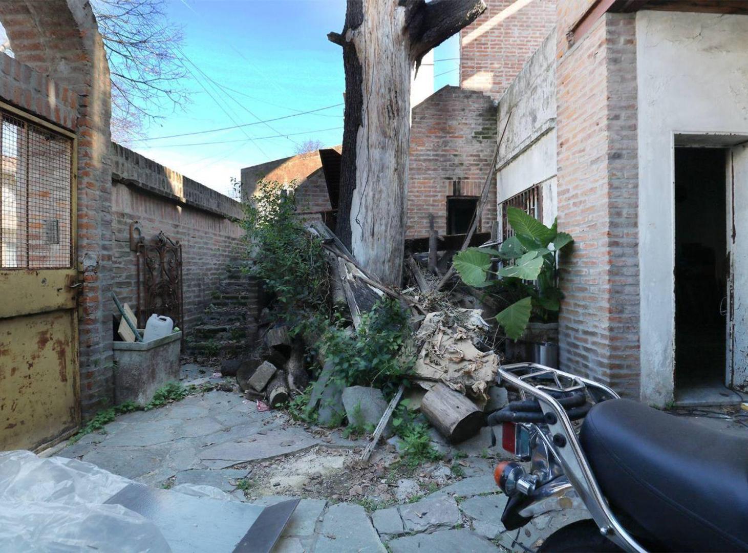Foto de Casa en venta - Montecastro - A reciclar, imagen 1