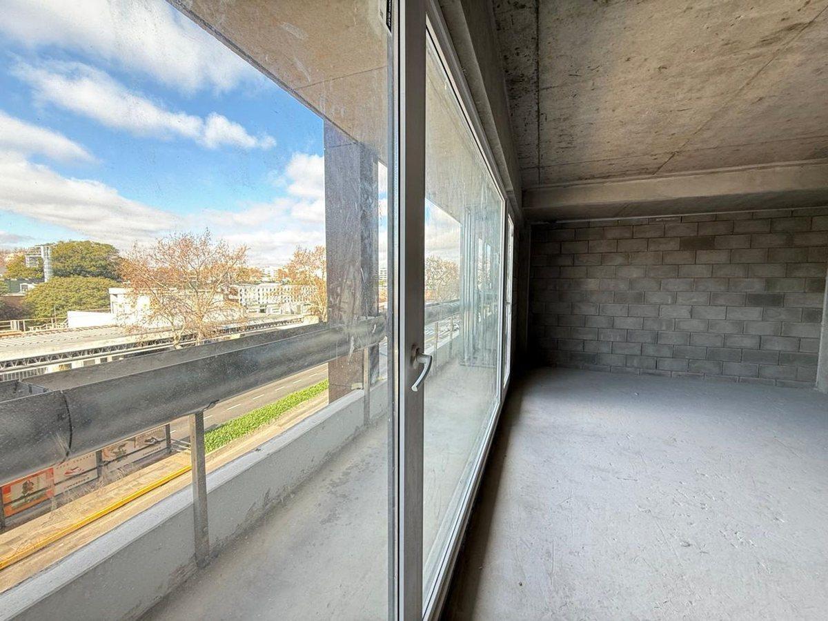 Foto de VENTA OFICINA -QIUB PALERMO HOLLYWOOD - 2 COCHERAS, imagen 1