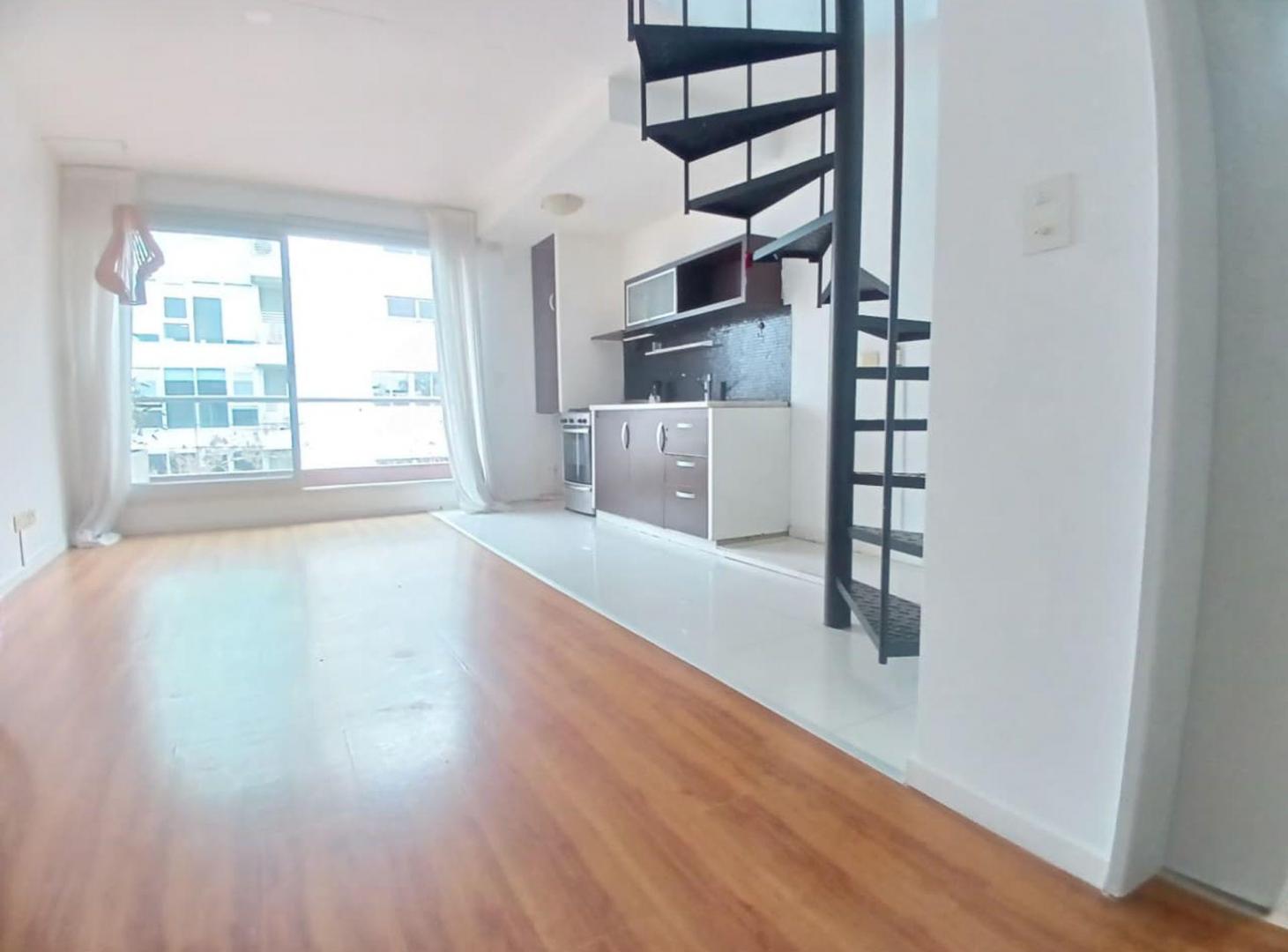 Foto de EN VENTA 3 AMBIENTES CON COCHERA , BALCON TERRAZA!, imagen 1