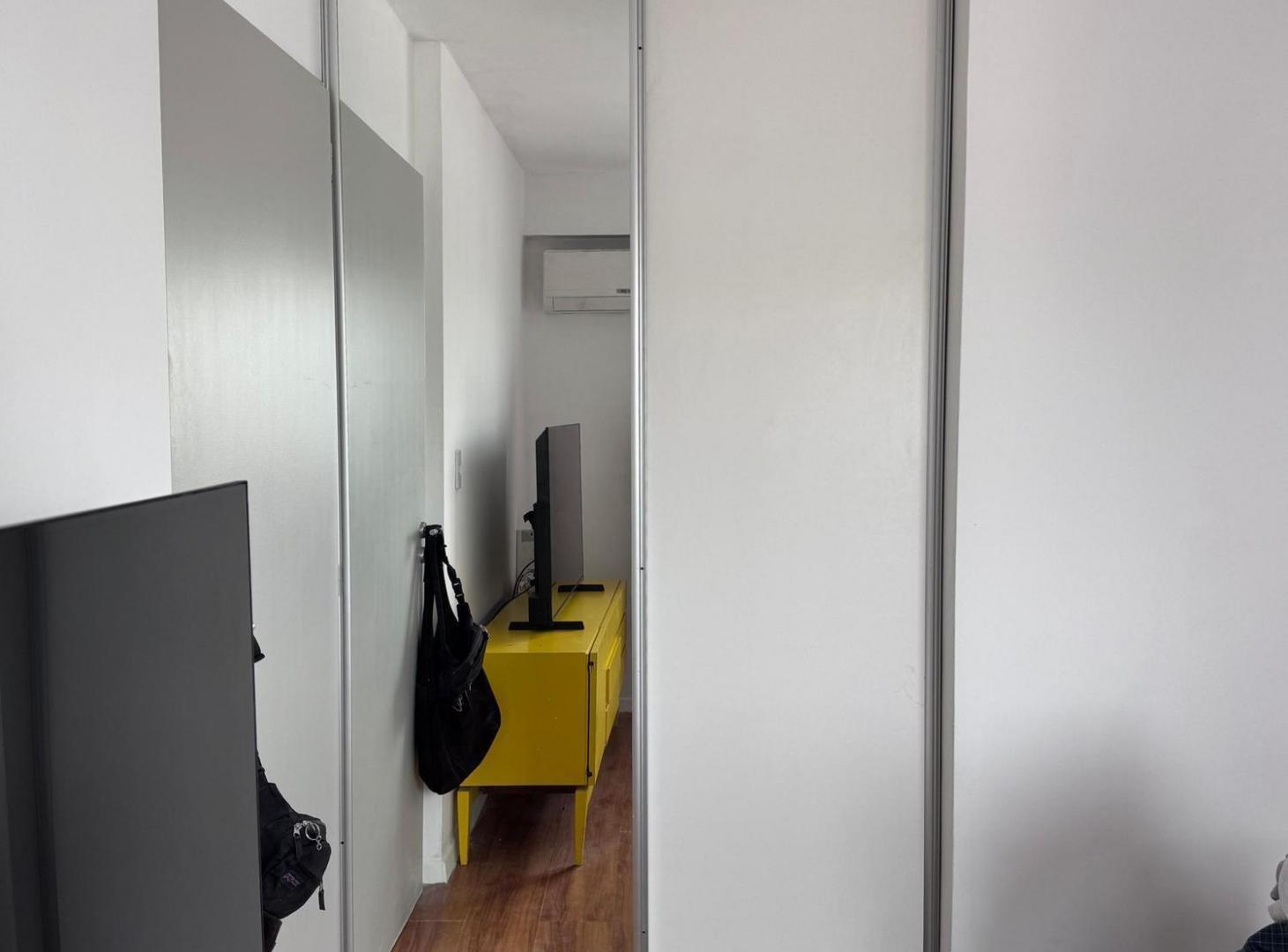 Foto de EN VENTA 3 AMBIENTES CON COCHERA , BALCON TERRAZA!, imagen 1