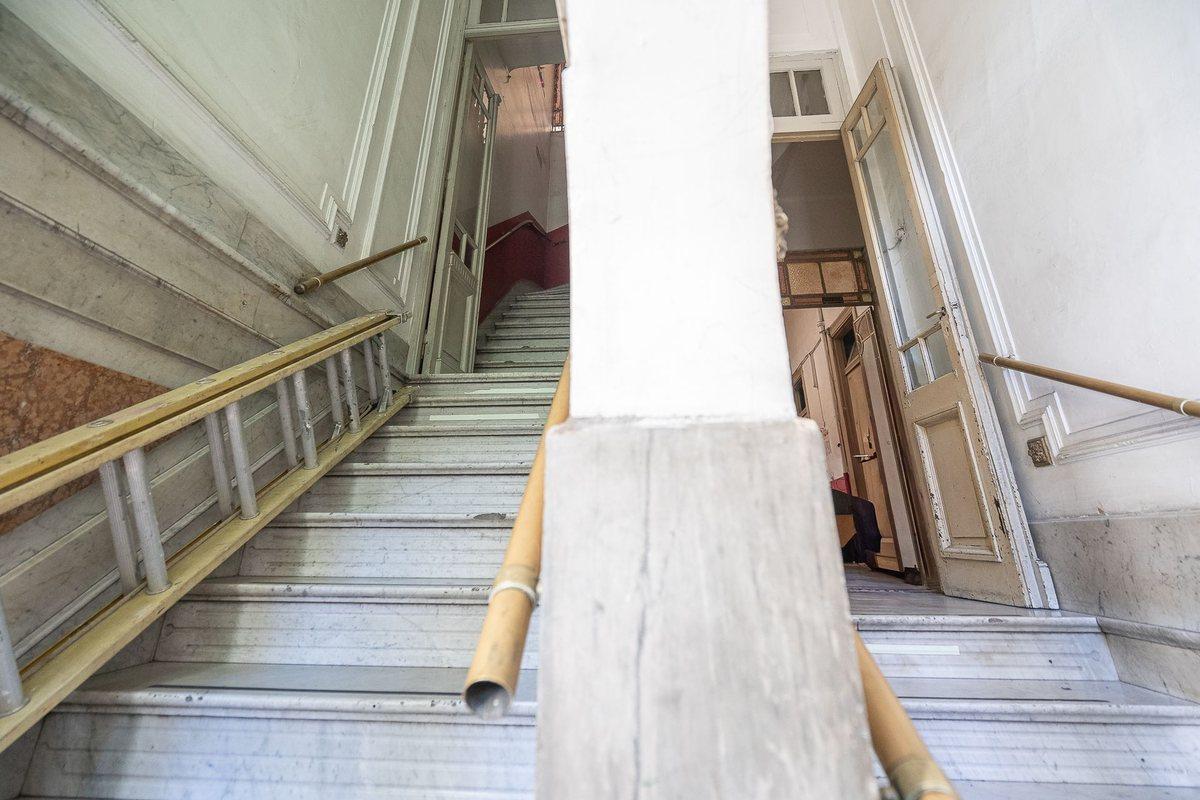 Foto de VENTA EDIFICIO DE 17 AMBIENTES EN BALVANERA, imagen 1