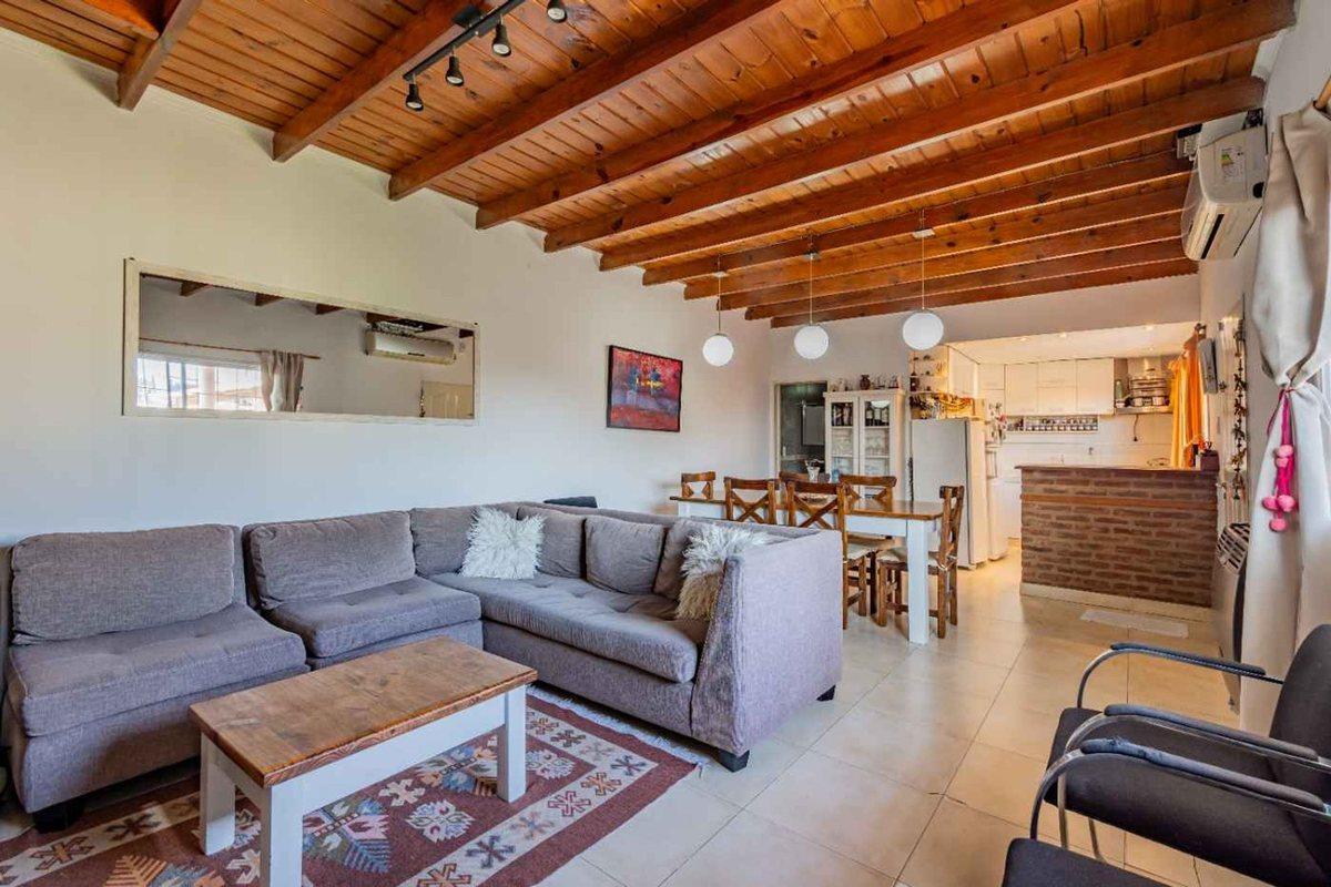 Foto de Casa 2 Dorm c/ Parque y Parrilla – Guernica, imagen 2