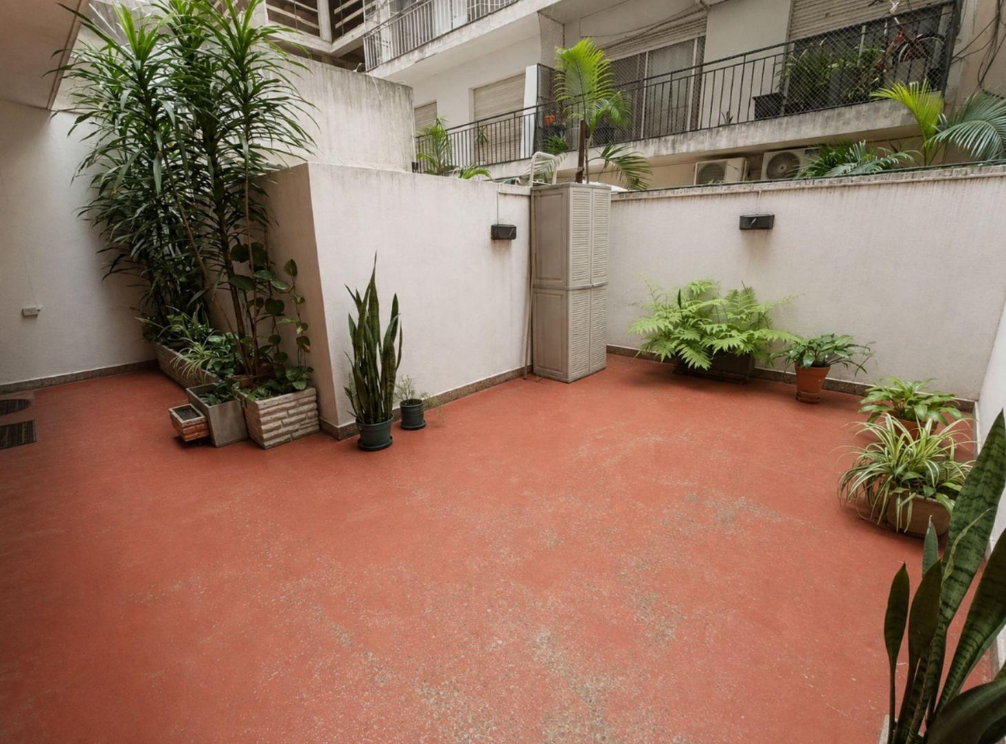 Foto de DPTO 3 AMB EN VENTA BALVANERA 2 PATIOS, imagen 4