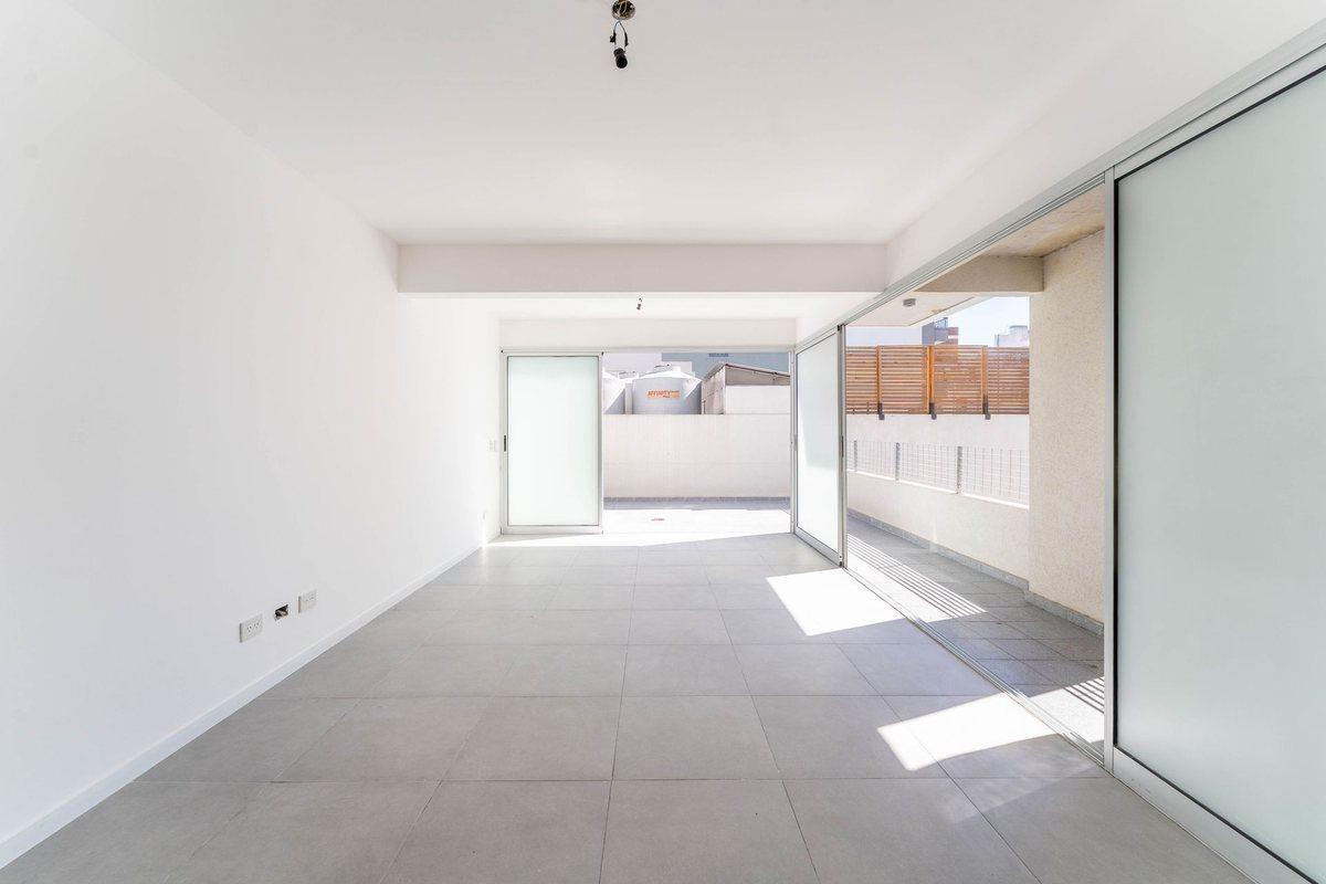 Foto de Venta monoambiente DIV TERRAZA AGRONOMIA Permuta, imagen 3