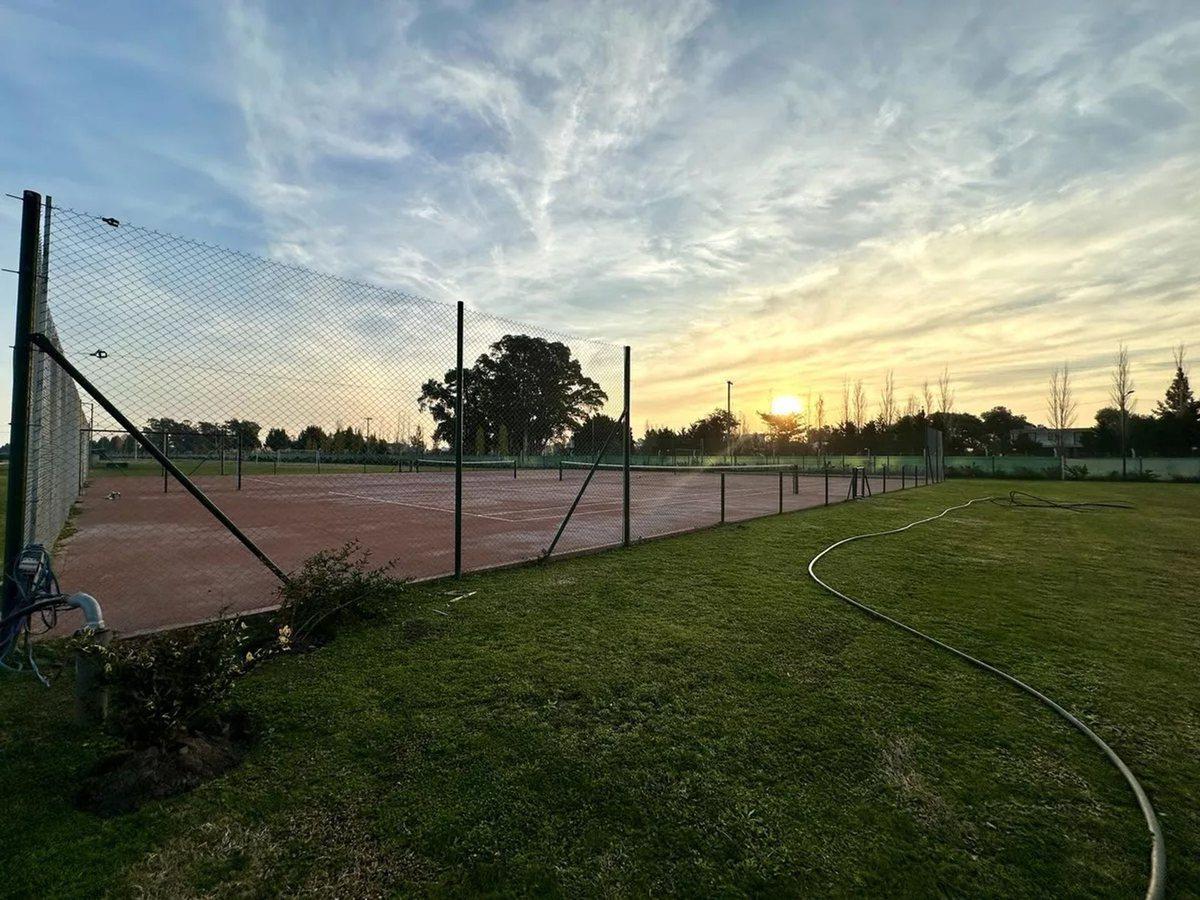 Foto de LOTE EN ESQUINA 677m2 FINCAS JOVEN SAN VICENTE, imagen 5
