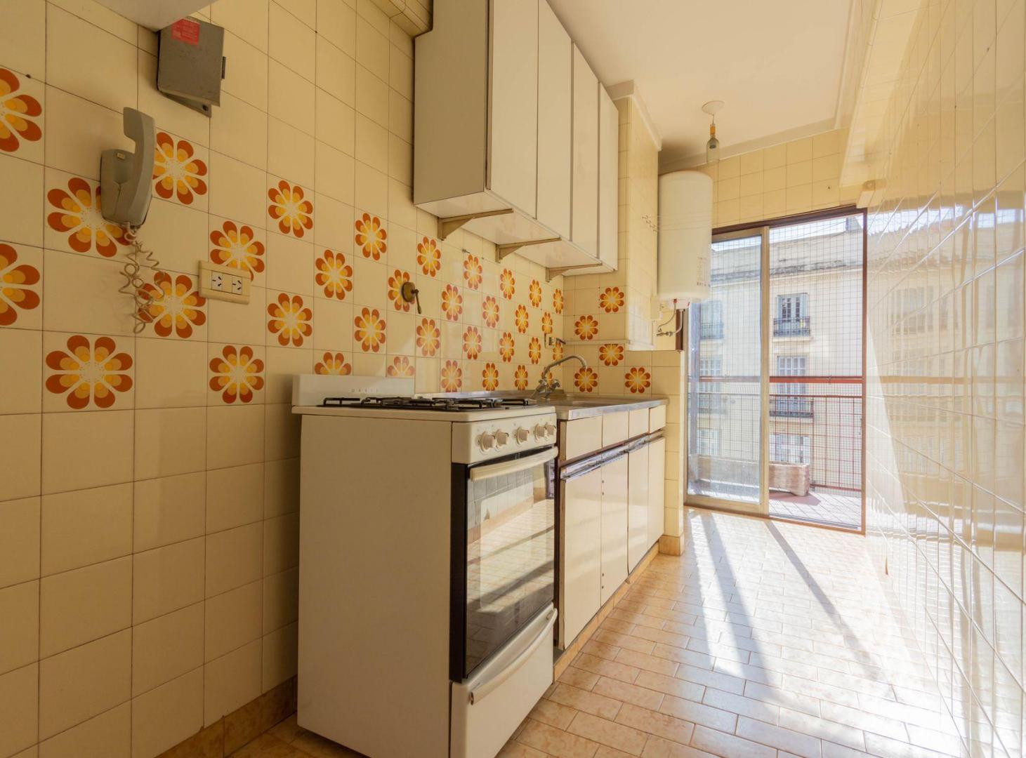Foto de Venta Departamento de 2 ambientes zona Facultades, imagen 2