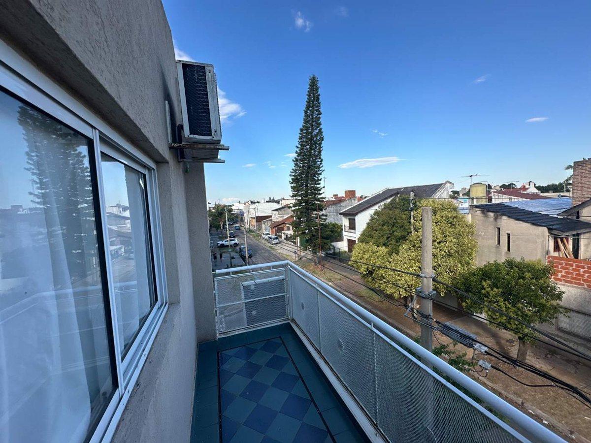 Foto de IMPECABLE CASA 90 M /4 AMB /C PATIO /APTO CRÉDITO, imagen 4