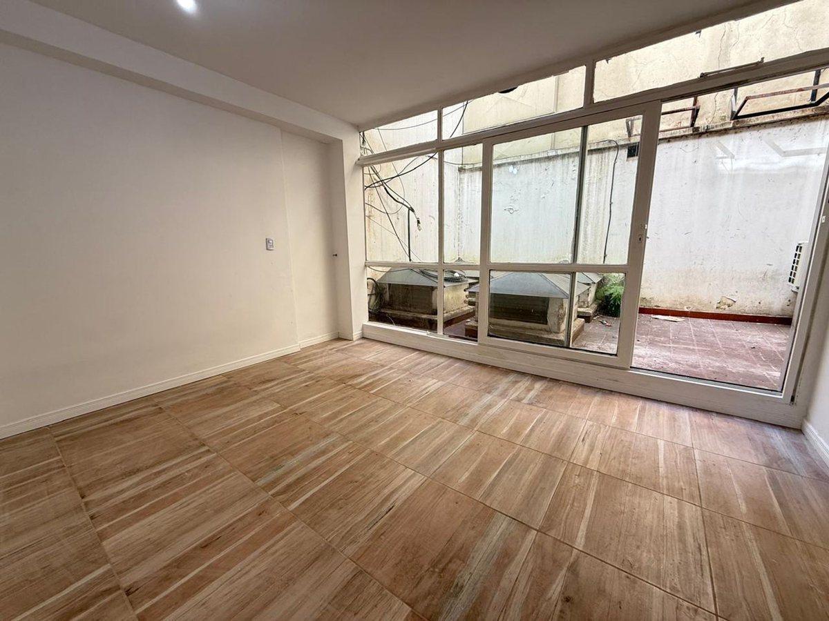 Foto de VENTA OFICINA EN SAN NICOLAS, imagen 4