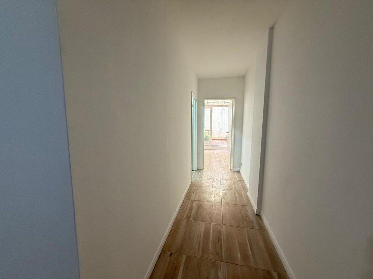 Foto de VENTA OFICINA EN SAN NICOLAS, imagen 2