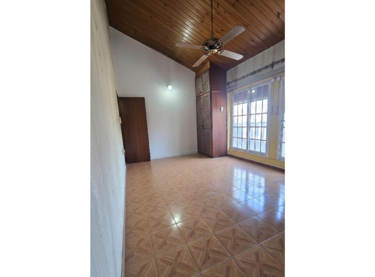 Foto de Venta Hermoso Dúplex 6 Ambientes c/Cochera y Patio, imagen 5