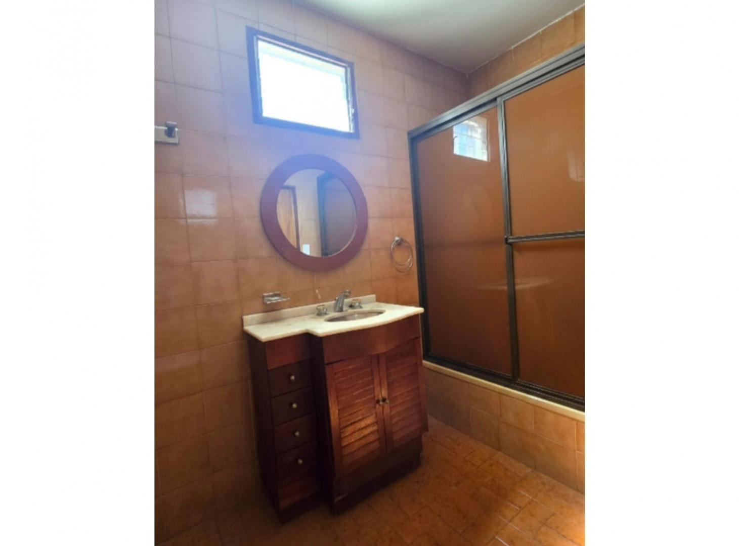 Foto de Venta Hermoso Dúplex 6 Ambientes c/Cochera y Patio, imagen 3