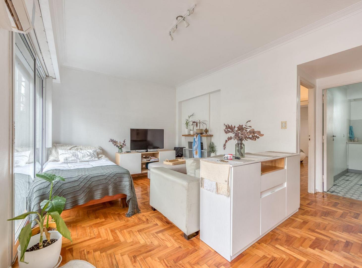 Foto de Venta depto 2 amb Belgrano con Balcon Aterrazado, imagen 3