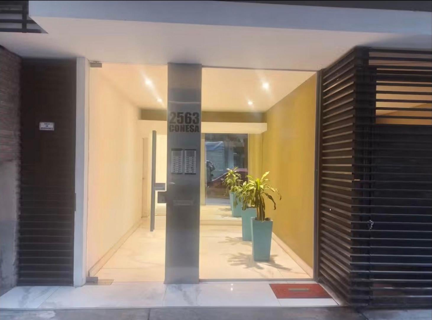Foto de VENTA 2 AMBIENTES AMOBLADO BELGRANO VISTA ABIERTA, imagen 3