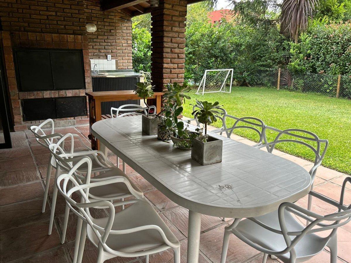 Foto de VENTA CASA 4 AMB COUNTRY LOS TRONCOS PILAR, imagen 4