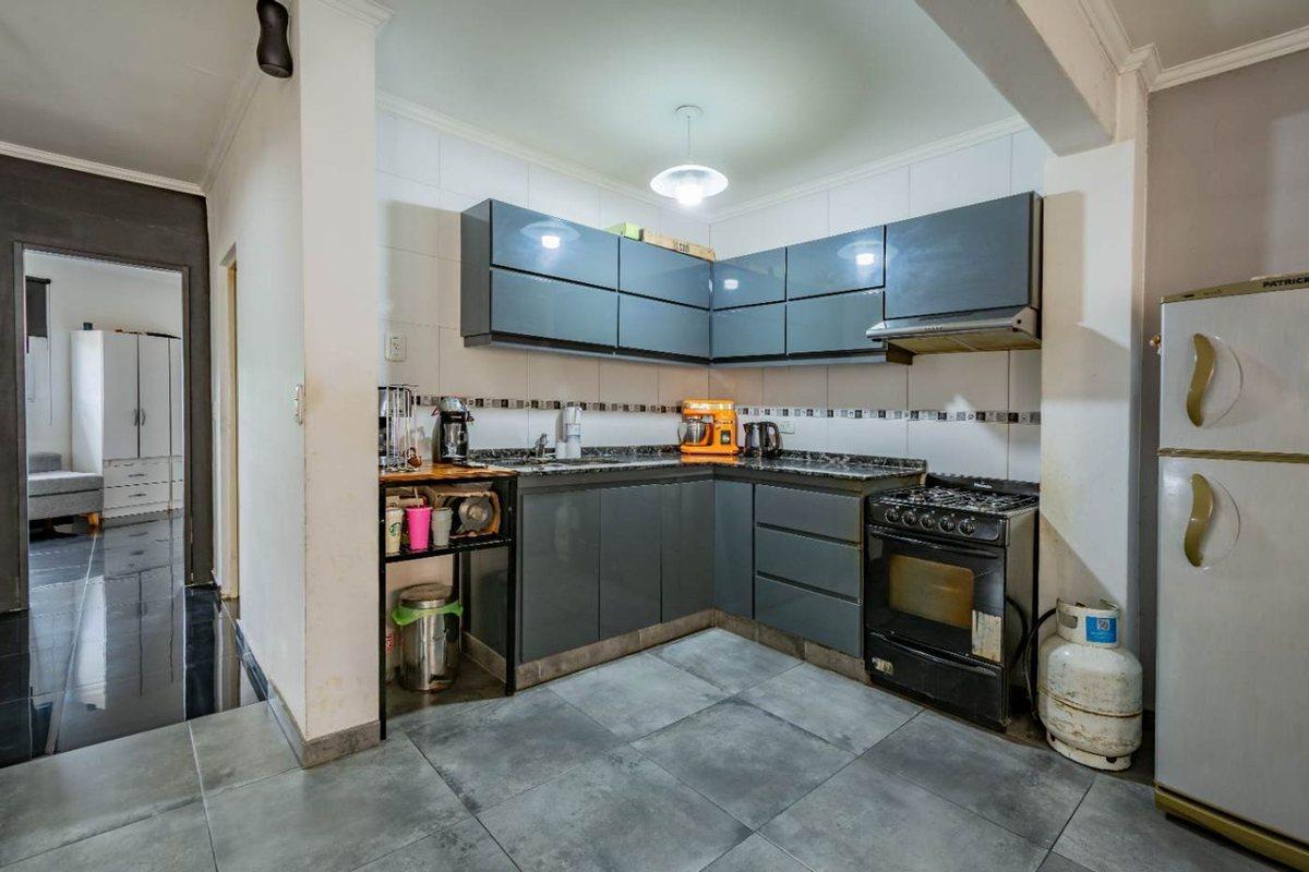 Foto de VENTA - LOCAL COMERCIAL C/ VIVIENDA - SAN JUSTO, imagen 5