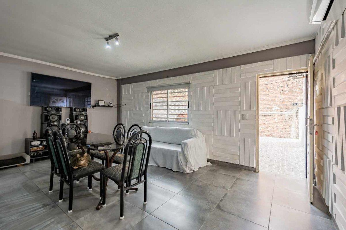 Foto de VENTA - LOCAL COMERCIAL C/ VIVIENDA - SAN JUSTO, imagen 1