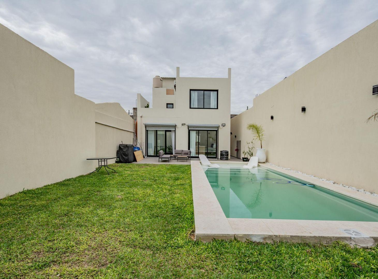 Foto de VENTA CASA 5 AMB A ESTRENAR C/PILETA - ALDO BONZI, imagen 5