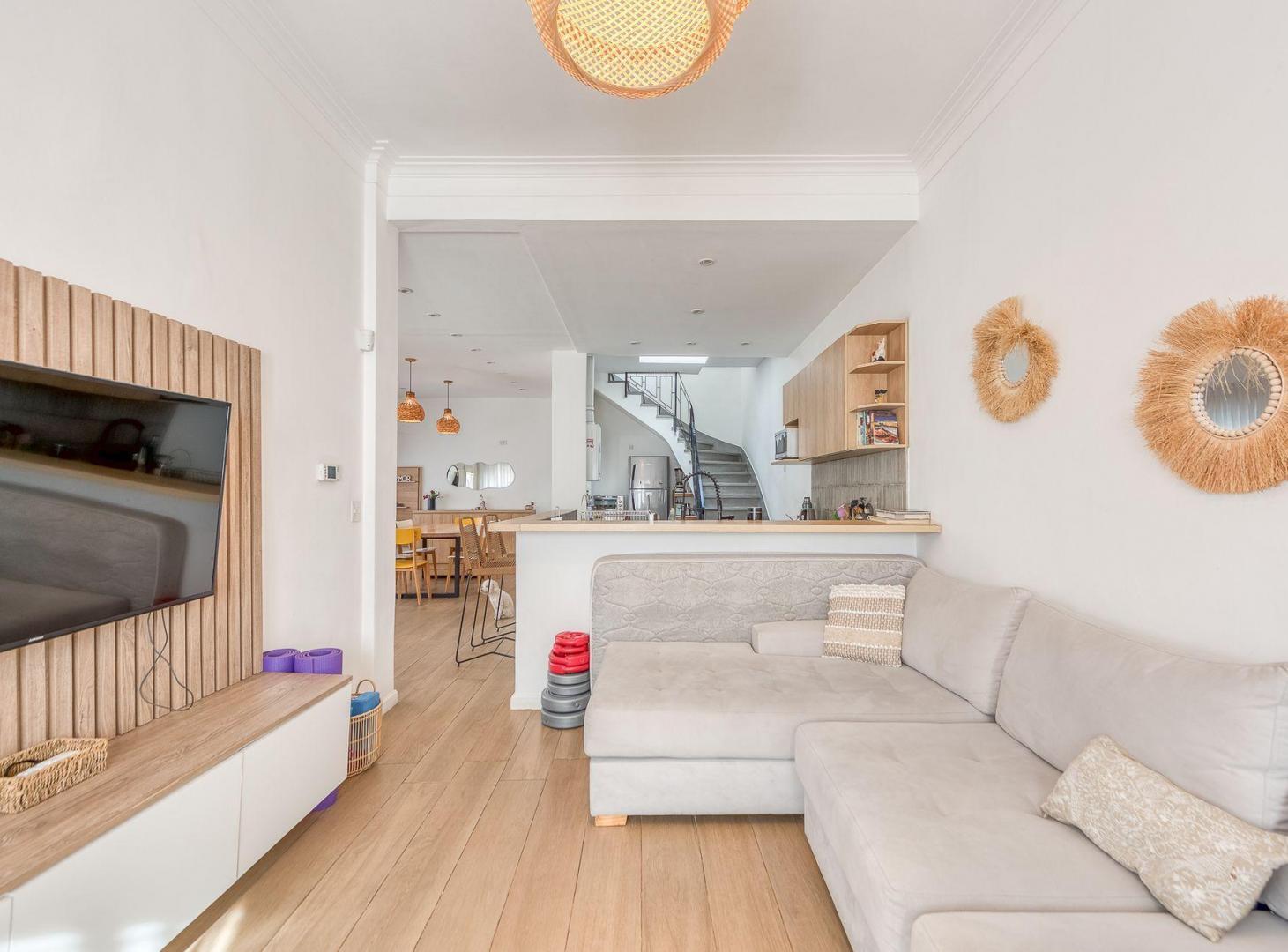 Foto de VENTA CASA DE 6 AMB - VILLA DEL PARQUE CON TERRAZA, imagen 5