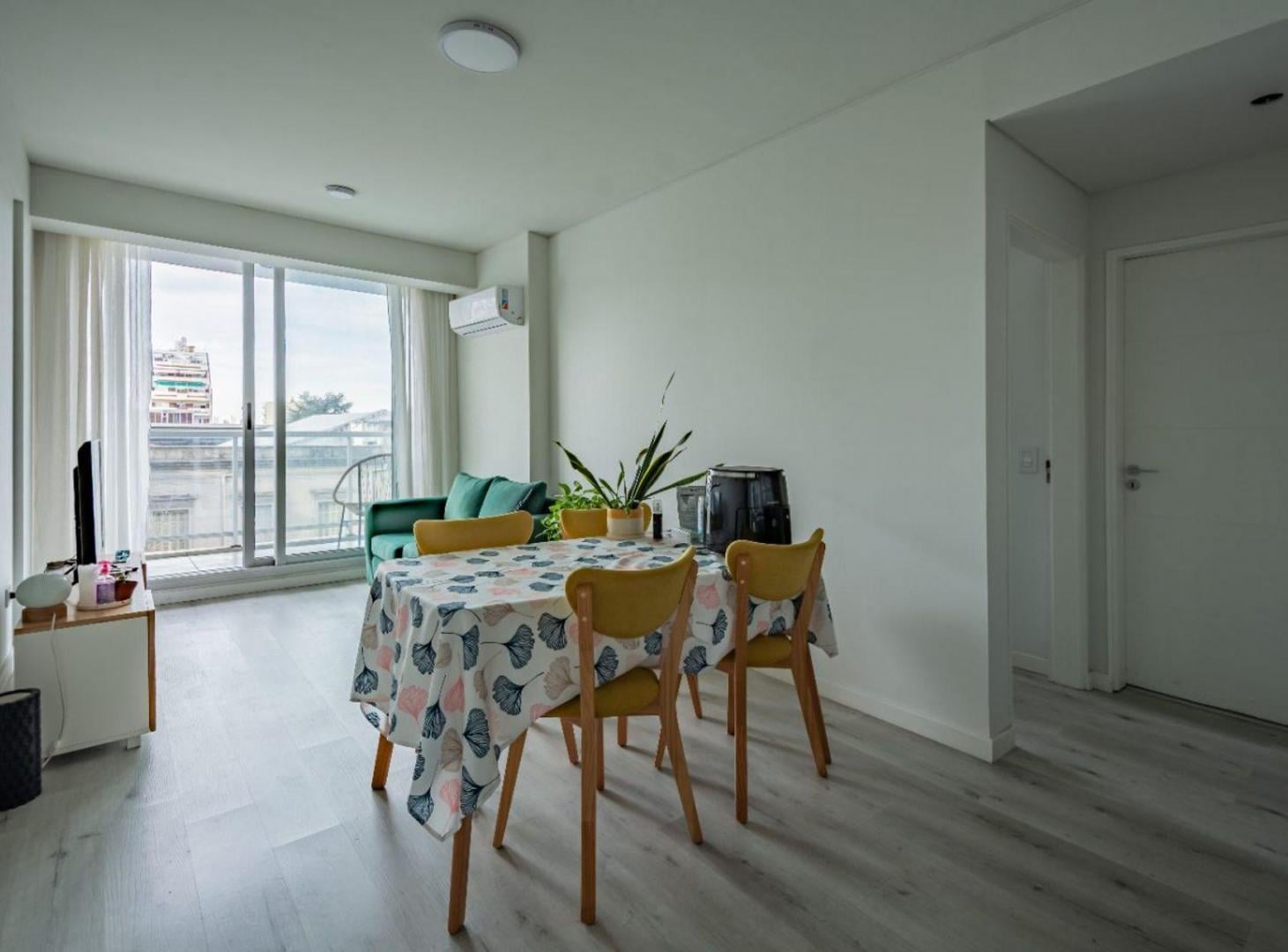 Foto de DEPTO 2 AMB AV.DIRECTORIO-IMPECABLE-AMENITIES, imagen 1