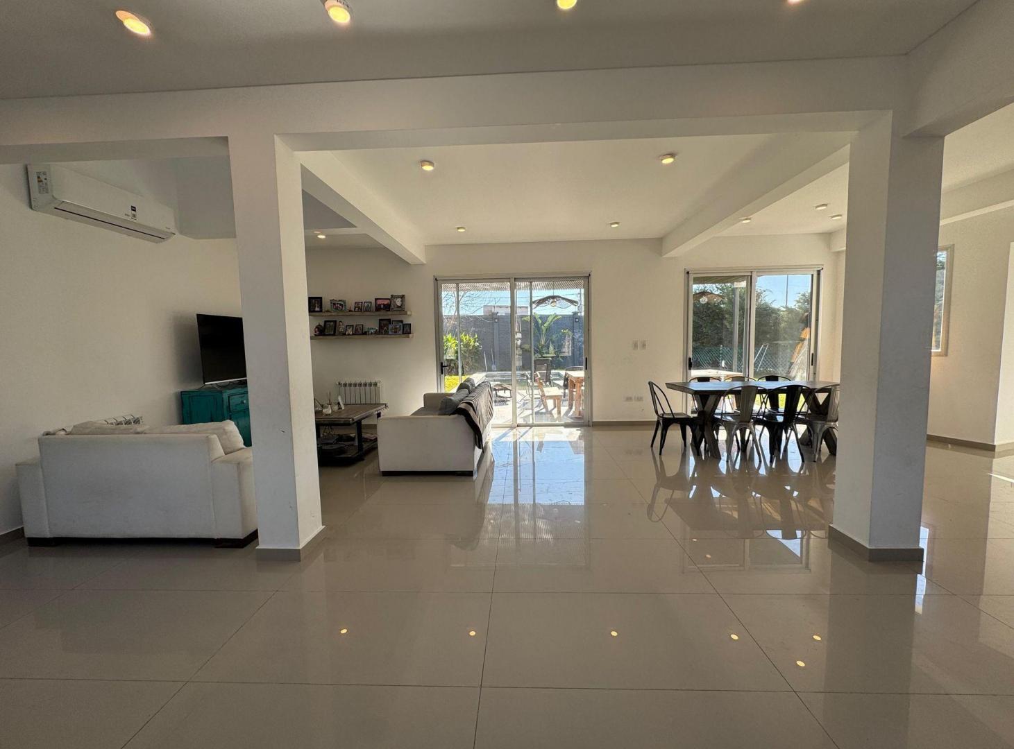 Foto de Venta casa Los Troncos Apto Credito, imagen 3