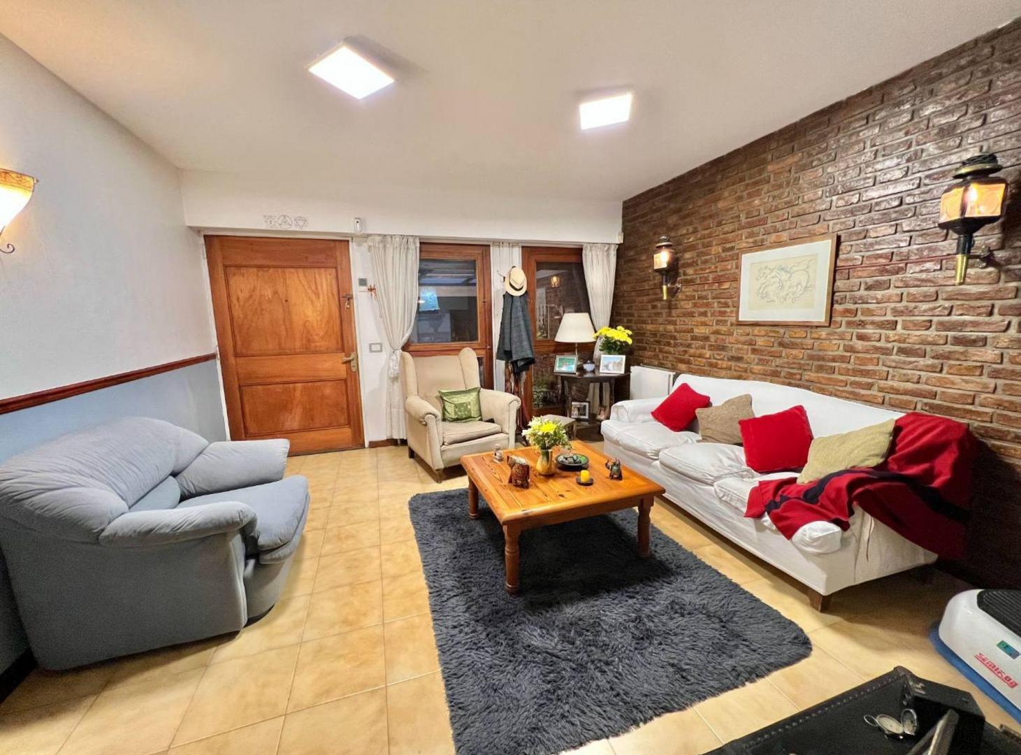 Foto de Venta Casa Quilmes Centro Apto credito, imagen 1