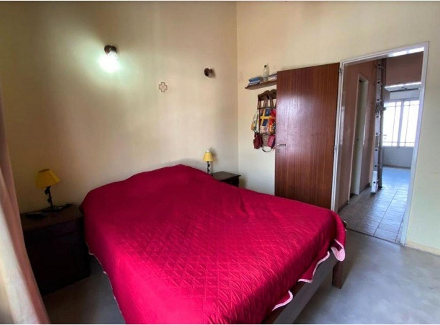 Foto de EXCLUSIVO ,DUPLEX 3 AMB.C/COCHERA , B. CERRADO, imagen 2