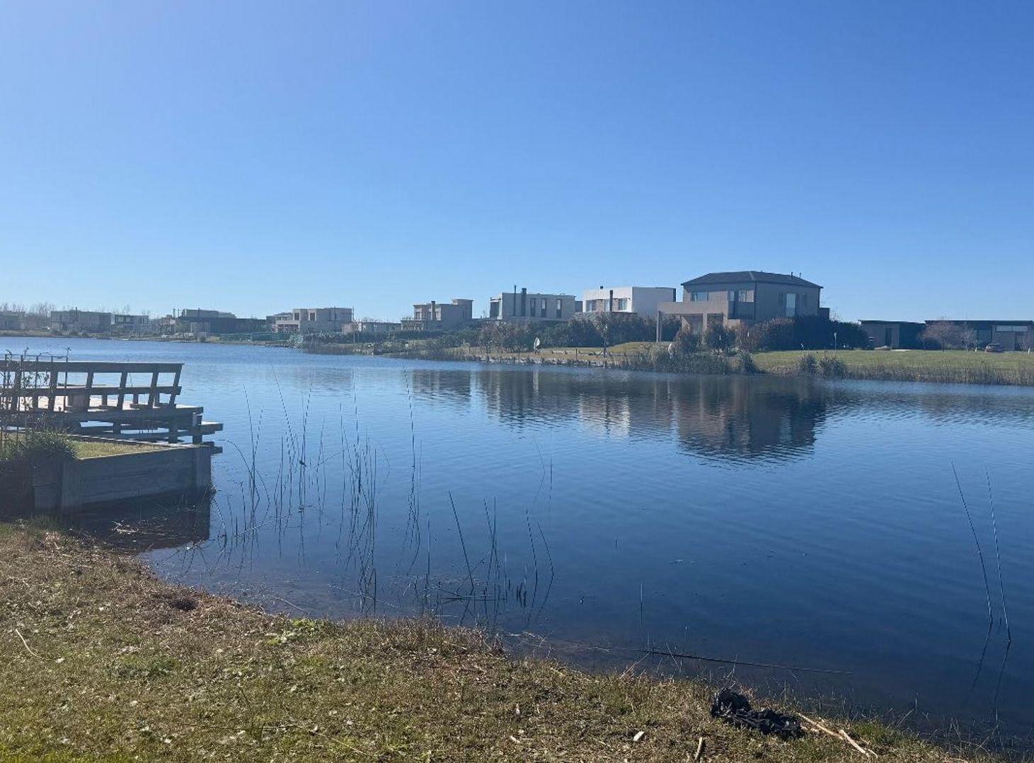 Foto de Venta de Lote a la laguna en El Naudir, imagen 2