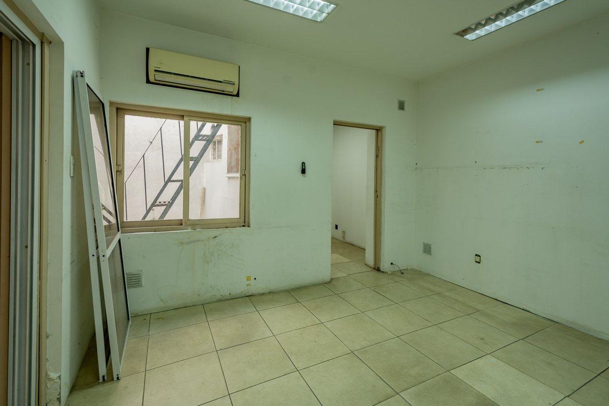 Foto de ALQUILER - DEPOSITO CIUDADELA C/ FUERZA MOTRIZ, imagen 2
