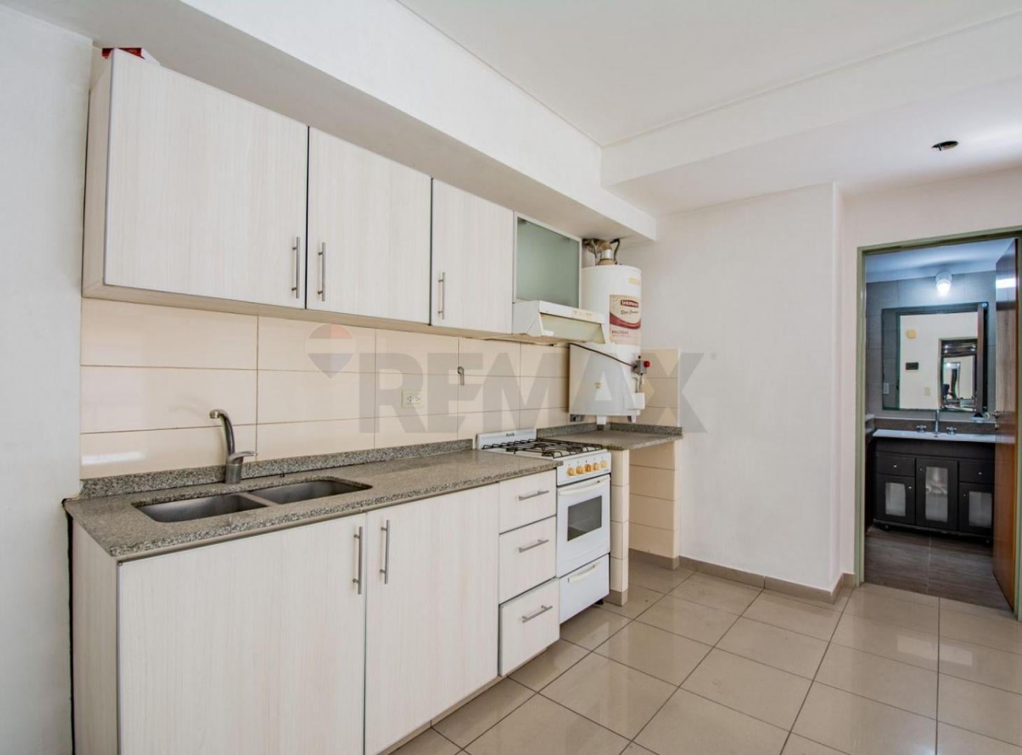 Foto de VENTA DEPTO 2 AMB -TAPIALES - APTO CREDITO/PERMUTA, imagen 4