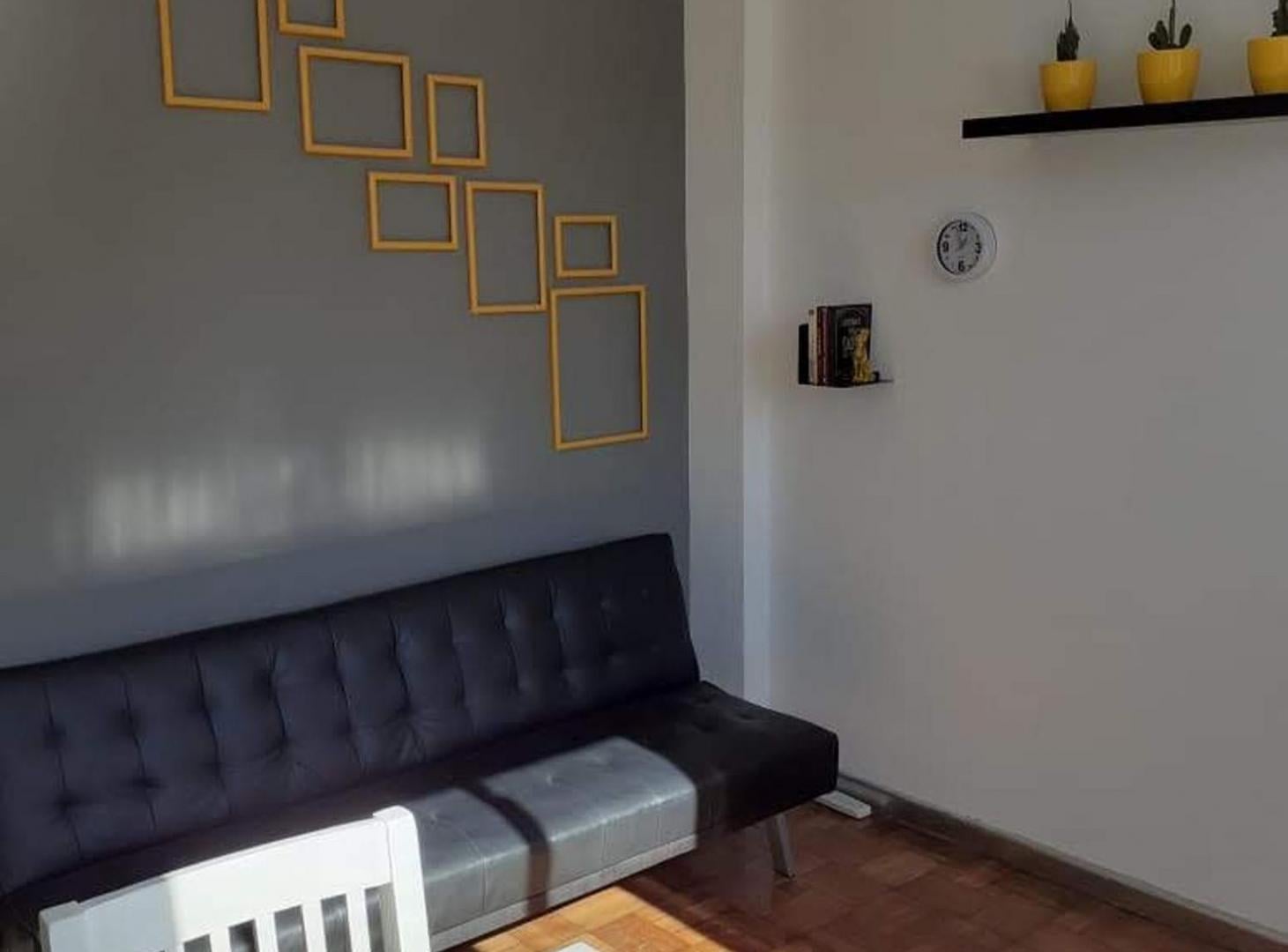 Foto de DEPARTAMENTO 2 AMBIENTES AMOBLADO LUMINOSO, imagen 2
