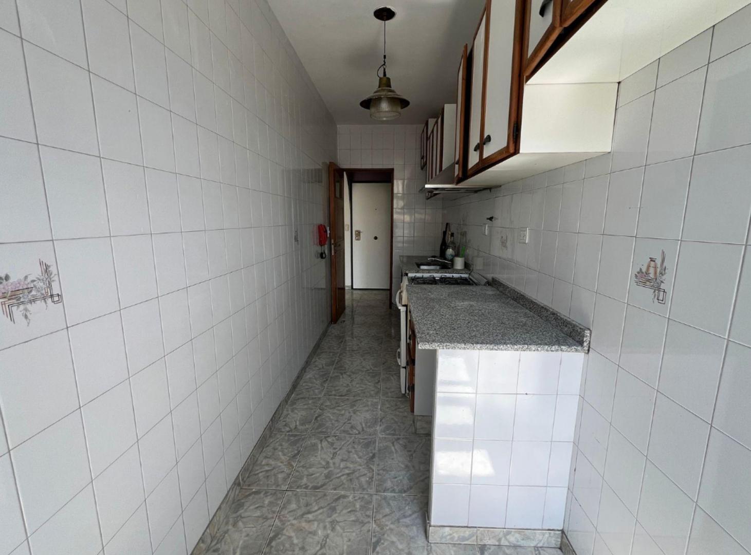 Foto de ALQUILER 4 AMBIENTES EN BARRACAS - PARQUE LEZAMA, imagen 5