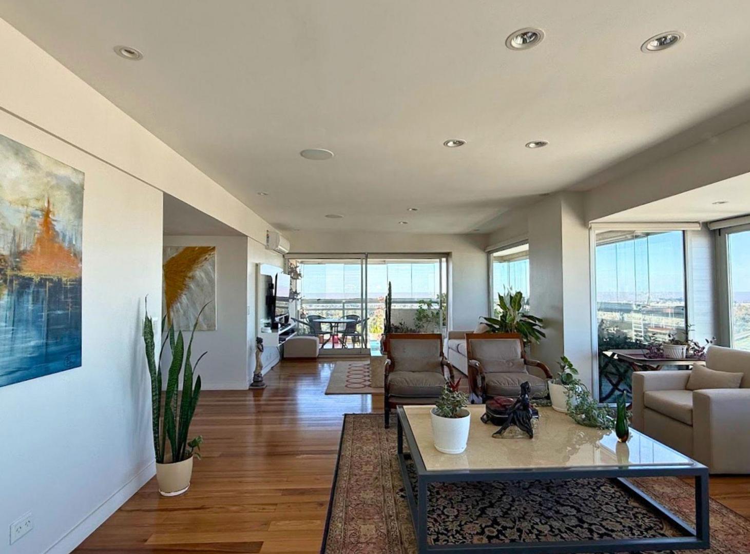 Foto de piso alto con vista 360° y al rio en Belgrano, imagen 2