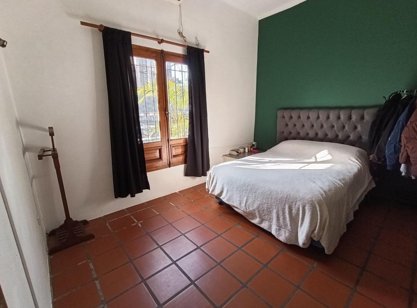 Foto de CASA EN VENTA 3 AMB CON JARDIN Y PILETA EL PALOMAR, imagen 4