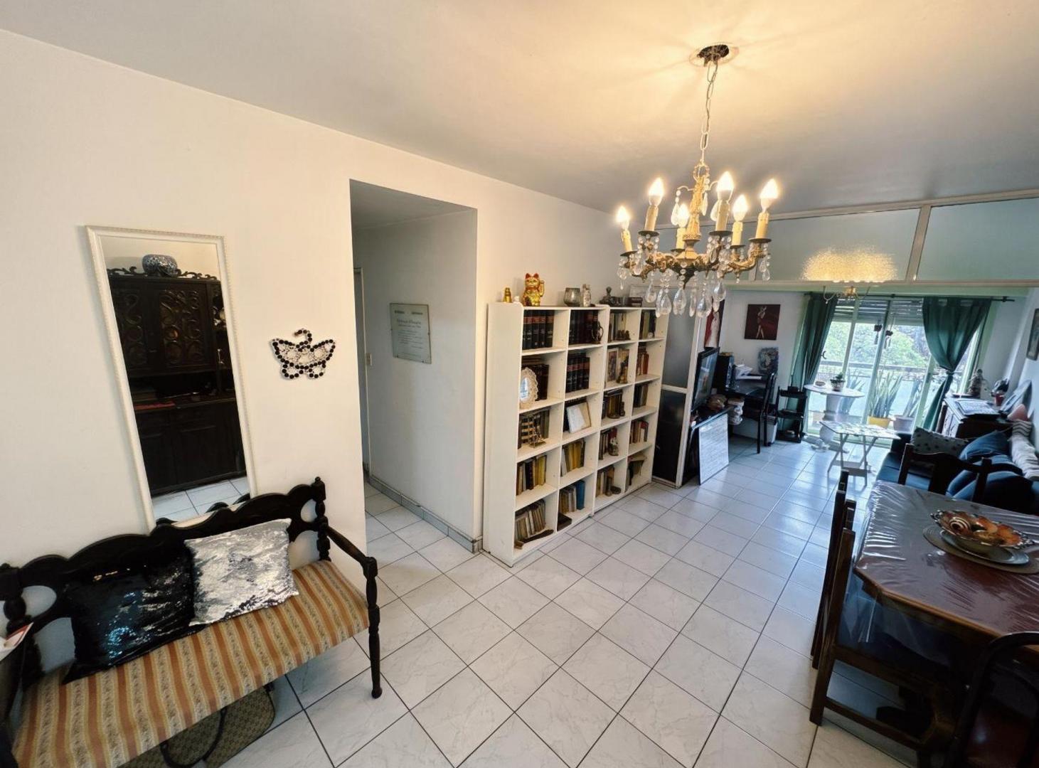 Foto de Venta 3 Ambientes Con Balcón Corrido y Cochera Cub, imagen 3