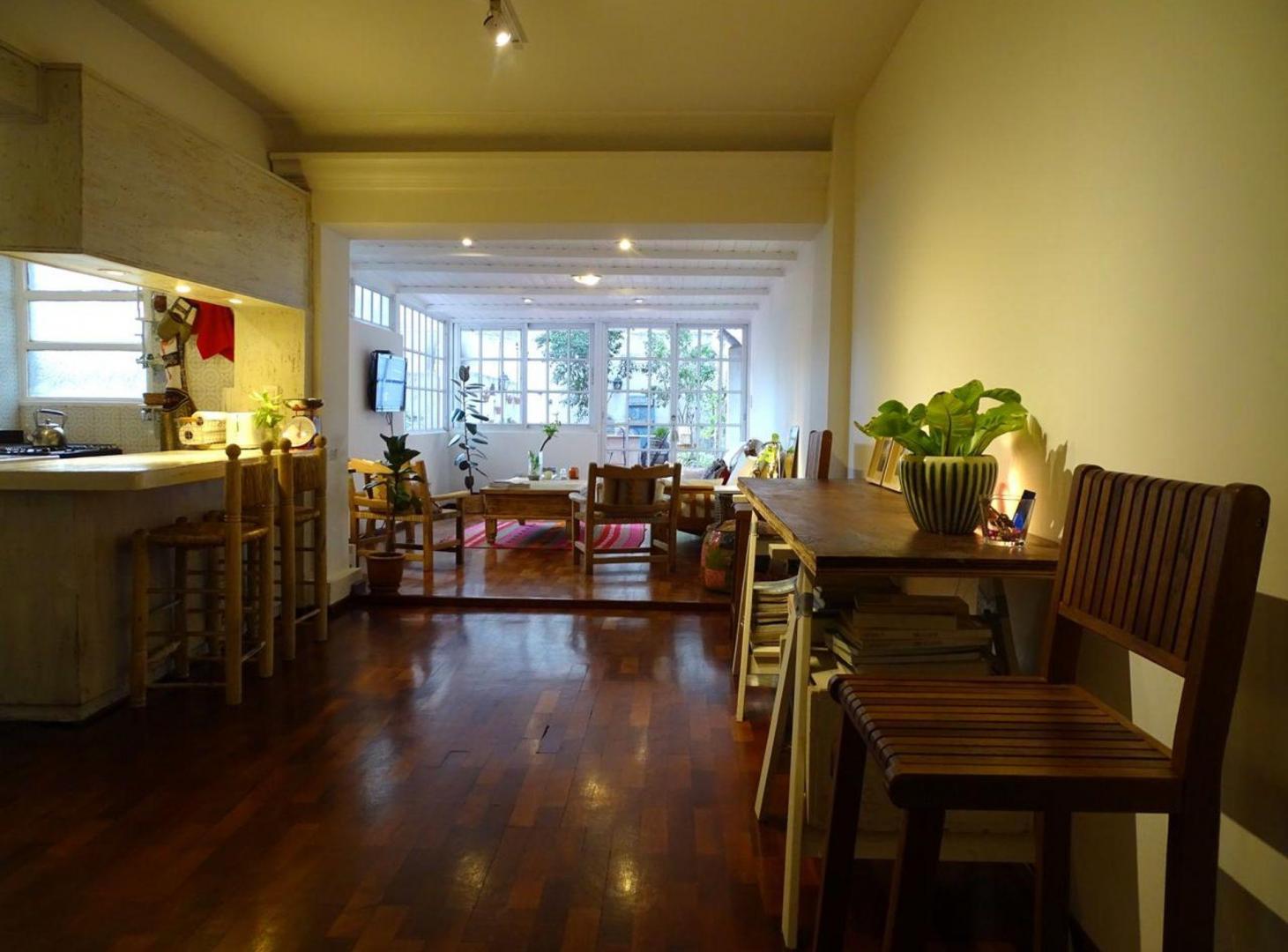 Foto de VENTA 2 AMBIENTES RECOLETA TIPO PH UNICO, imagen 5