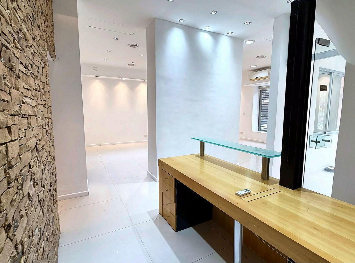 Foto de ALQUILER LOCAL COMERCIAL – ALMAGRO, imagen 4
